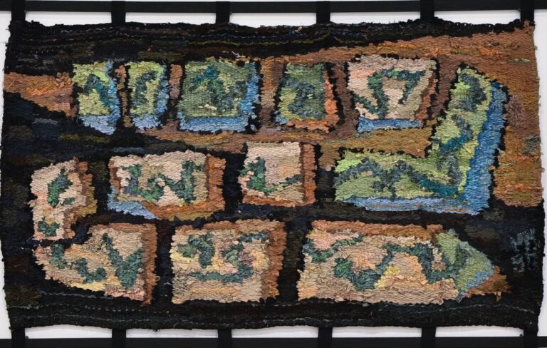 Discontinued writing II, tapestry, 77x137, 1990