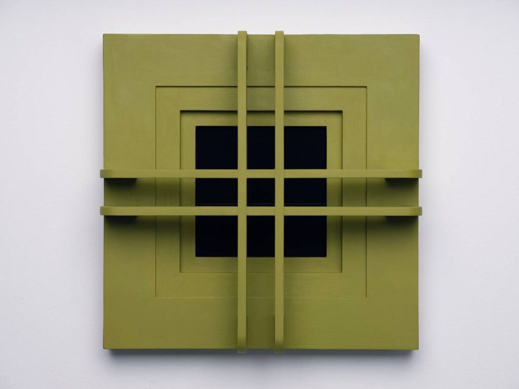 Green Cross, 2020, wood, acrylic, plexiglass, 44 x 44 x 5,5 cm